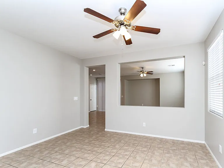 9230 Weeping Water Ave — Photo 2