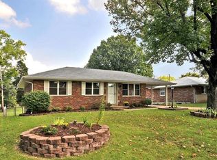 10005 Saint Simon Ct, Saint Louis, MO 63123