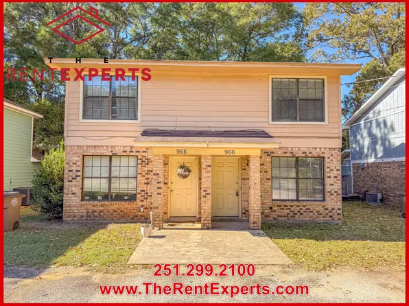 966 Dickenson Ave, Mobile, AL