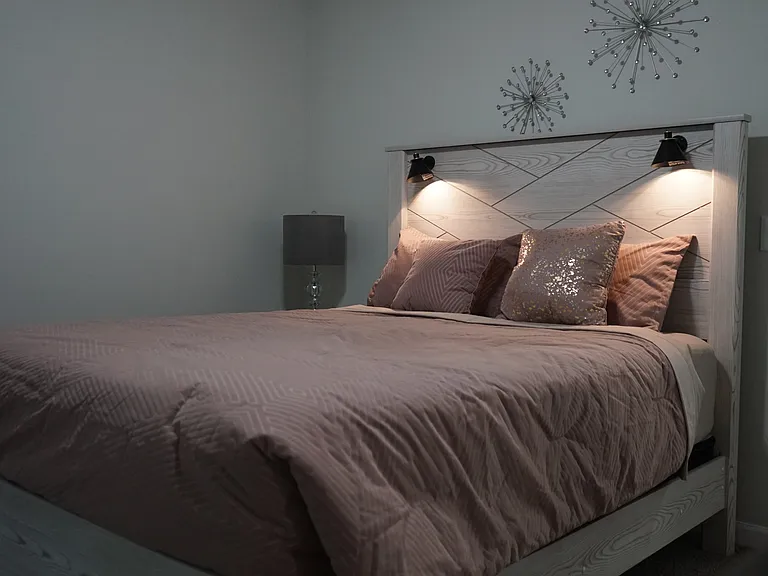 Olivia Ln — Photo 1