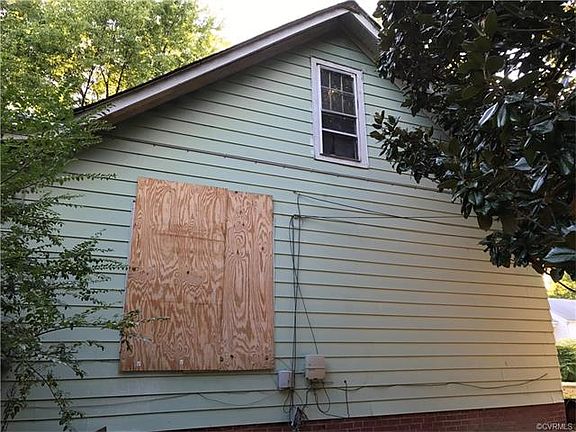 4th image of 2114 Keswick Ave