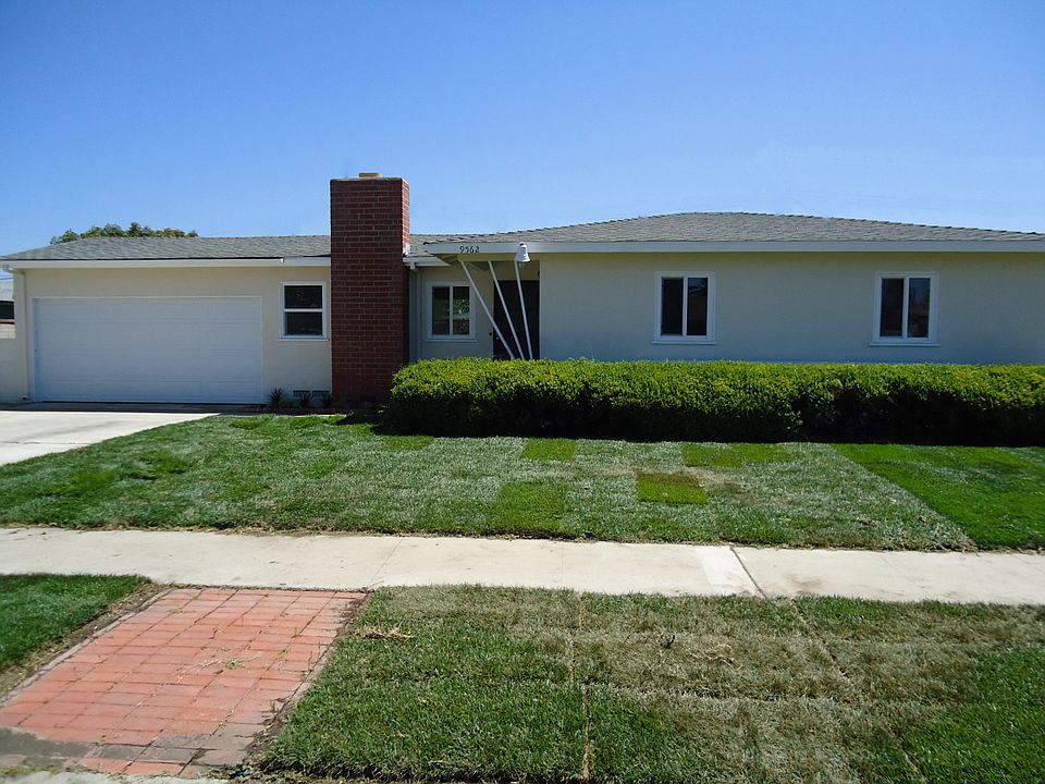 1st image of 9562 Colchester Dr
