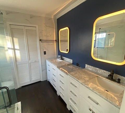 4th image of 1313 Carey Glen Cir