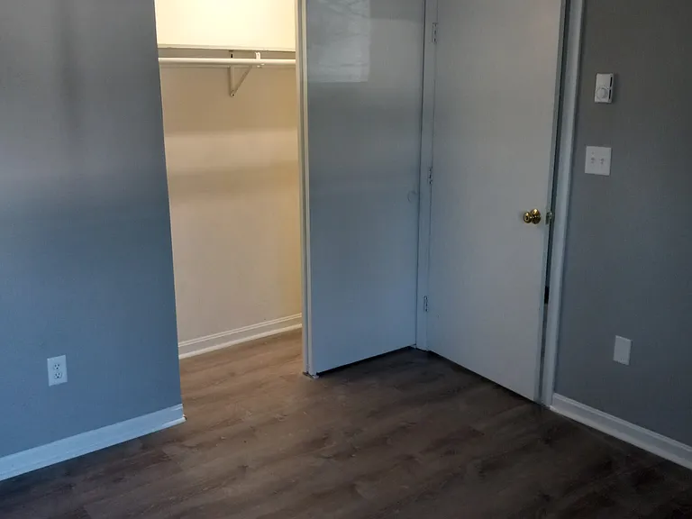 566 Washington St #1 — Photo 14