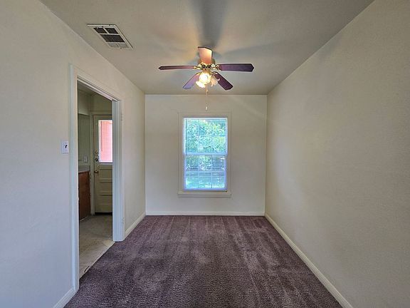 5th image of 704 W Dean Ave
