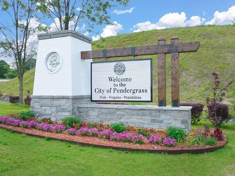 155 Star Ct — Photo 35