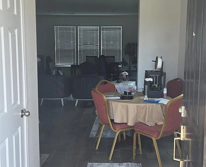 17338 Rock Willow Ln — Photo 2