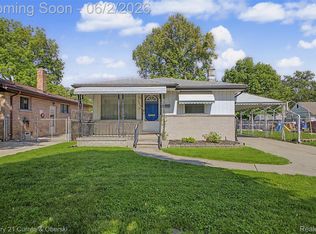 5375 Mayfair St, Dearborn Heights, MI 48125