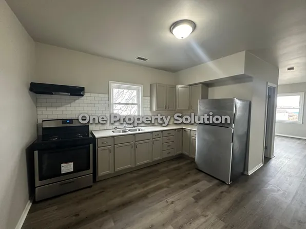 4241 Dearborn Ave #B, Hammond, IN 46327