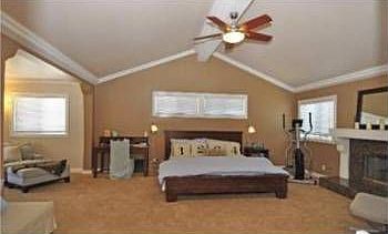 4th image of 2409 Voorhees Ave