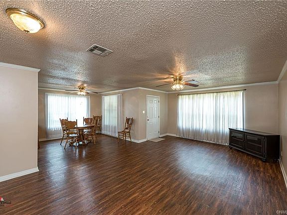 4th image of 2408 Northside Dr