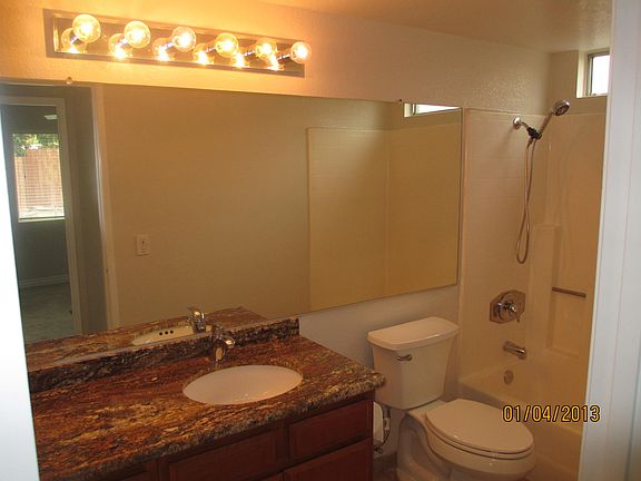 4th image of 14141 Barrymore St