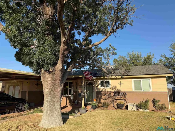 1218 N Breckon Dr, Hobbs, NM 88240