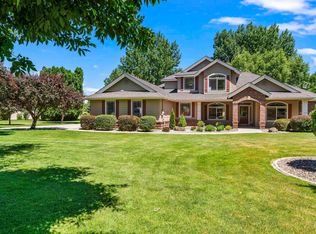 208 N Sierra View Way, Eagle, ID 83616