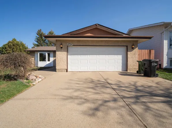 4724 38b Ave NW, Edmonton, AB T6L 5B9