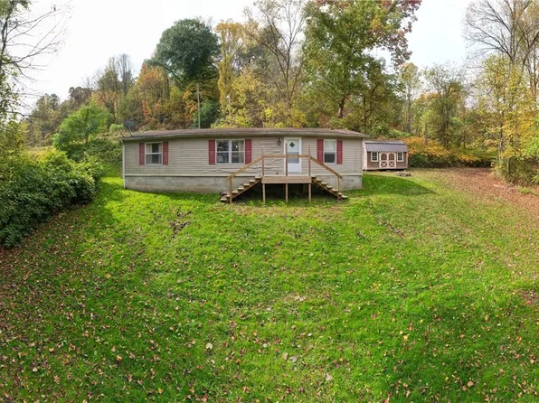 7013 Mount Pleasant Rd NW, Mineral City, OH 44656