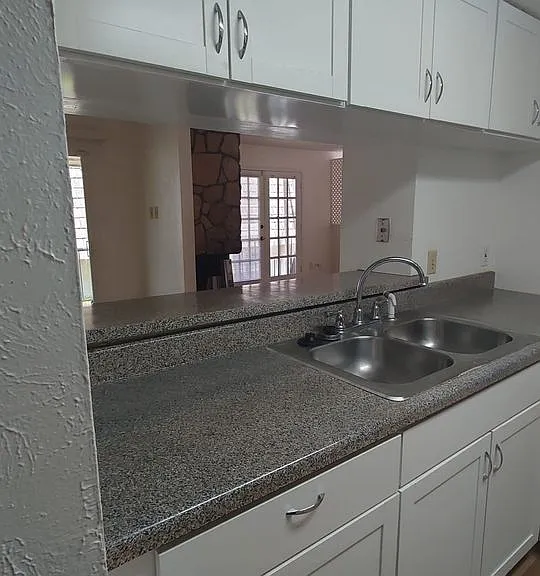 8560 Park Ln — Photo 14