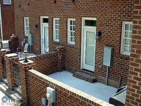 4th image of 349 Martin Luther King Jr Dr APT B