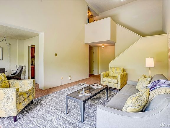 4th image of 3030 80th Ave SE Unit 307