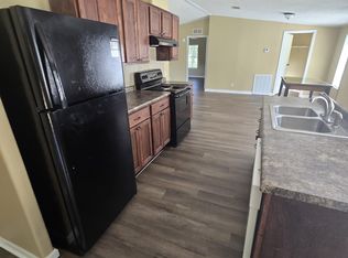 18562 Aspen Cir, Robertsdale, AL 36567