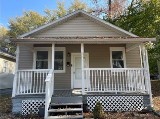 514 4th St SW, Massillon, OH