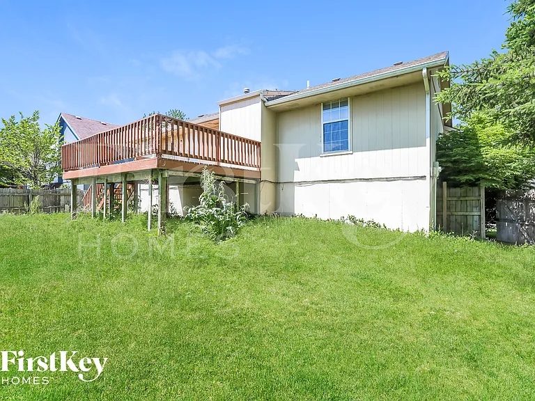 211 Apple Blossom Ln — Photo 14
