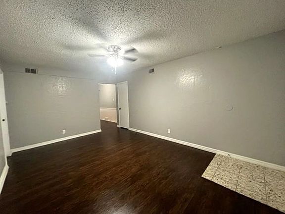 3rd image of 244 NW 84th St #333-82-1