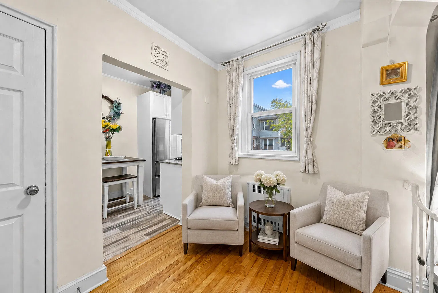 Studio, 565 sqft, $1,600 — Photo 3