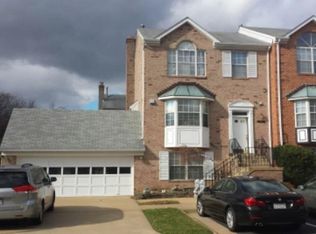 21067 View Glass Ter, Sterling, VA 20164