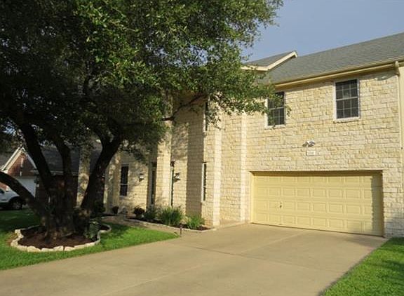 3rd image of 1704 Tracy Miller Ln