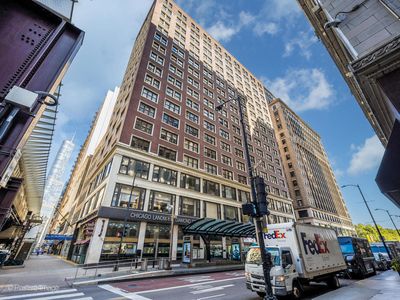 5 N Wabash Ave APT 602, Chicago, IL, 60602