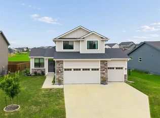 415 SE Esker Ridge Dr, Waukee, IA 50263