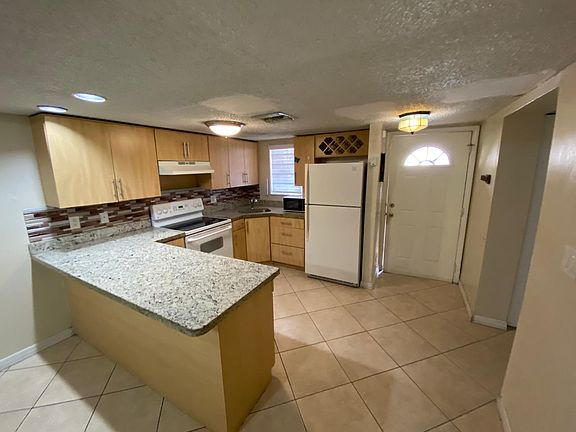 2nd image of 5525 W 26th Ct APT 106