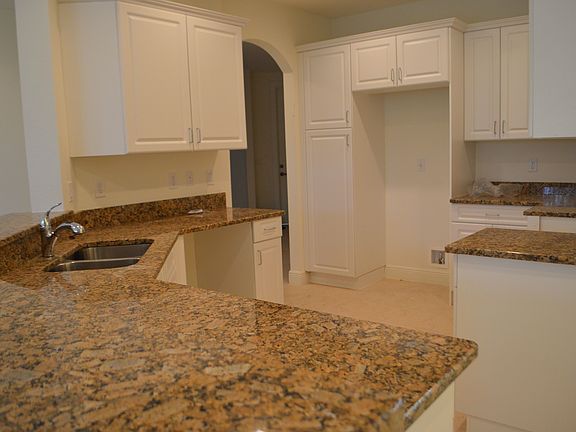 5th image of 4501 Dalmahoy Ct APT 102