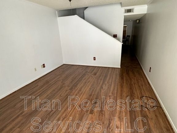 2nd image of 310 Ella St APT 109