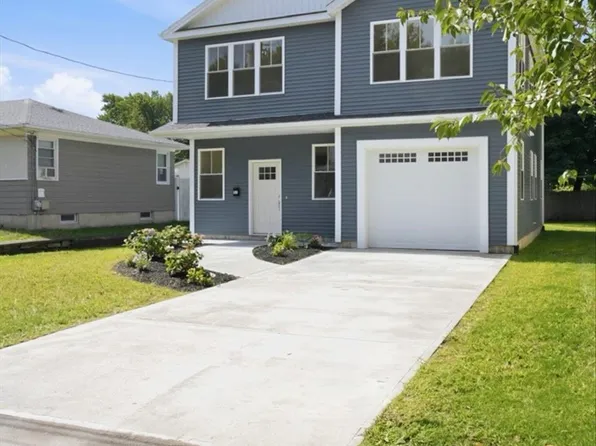51 Dunbar Ave E, Providence, RI 02904