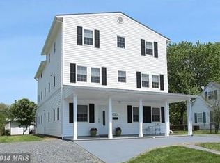 166 Scott Dr, Manassas Park, VA