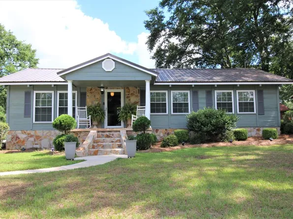 116 Melody Ln, Americus, GA 31719