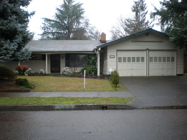 371 Ivanhoe Ave, Eugene, OR 97404