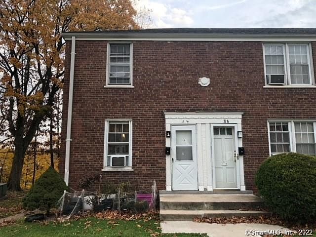 1st image of 31 Garden Dr APT A