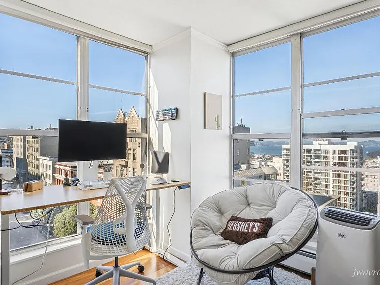 2040 Franklin St #1107 — Photo 15