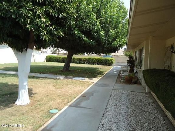 3rd image of 9679 N 111th Ave