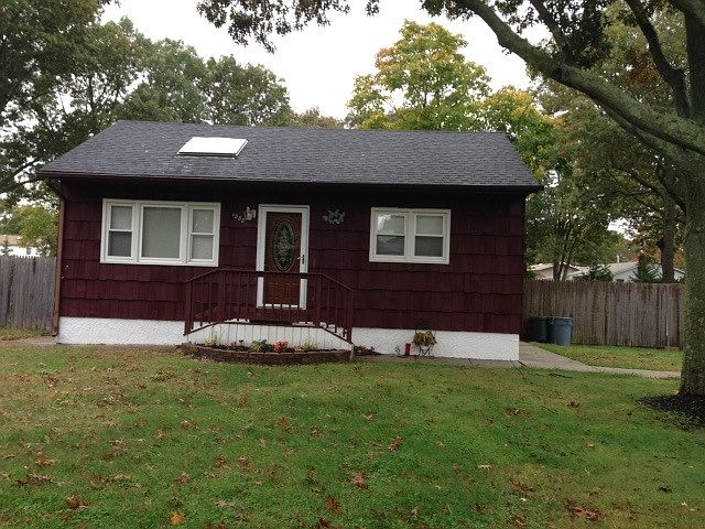 1st image of 1888 Feuereisen Ave