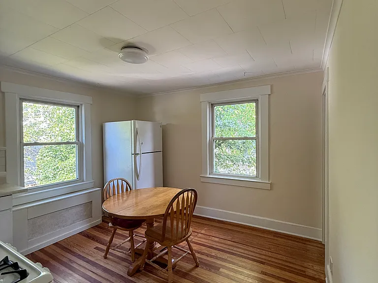 64 Davis Ave #2 — Photo 9