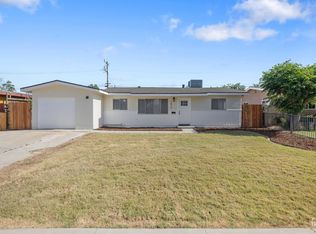 1813 6th Ave, Delano, CA 93215