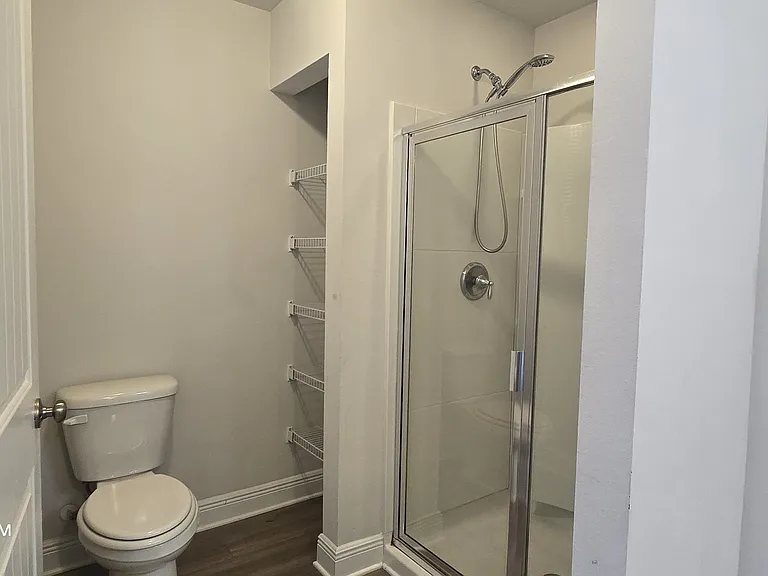 1871 Pointe Dr #1 — Photo 6