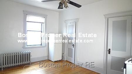2nd image of 50 Charlesgate E APT 190M