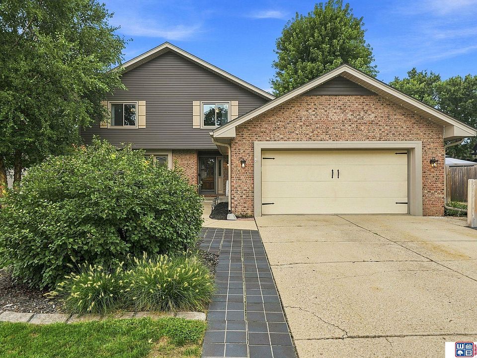 1st image of 6408 Tanglewood Ln