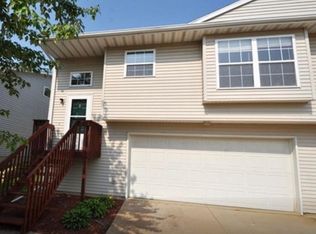 29 Jema Ct, Iowa City, IA 52246