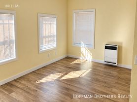 327 W 45th St, Los Angeles, CA